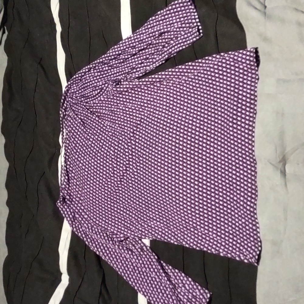Dana Buchman Shirt Top Womens Large 3/4 Sleeve Purple Geometric